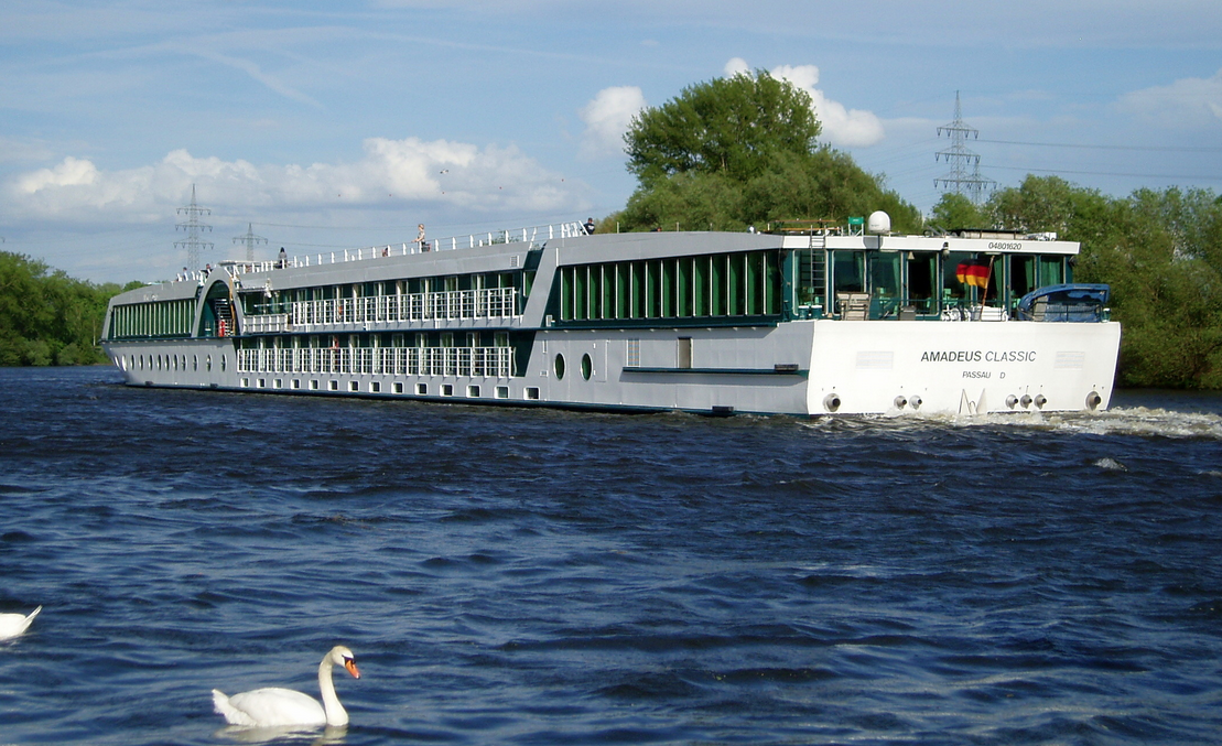CRUCEROS FLUVIALES TUI RIVER CRUISES MS DUTCH GRACE CRUCEROS DANUBIO CRUCEROS AMADEUS CLASSIC CRUCEROS VIENA CRUCEROS BUDAPEST CRUCEROS MELK #CrucerosDanubio #CrucerosFluviales #DanubeRiverCruises